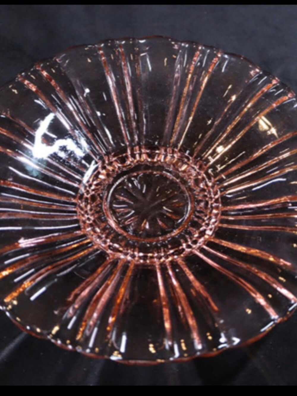 Vintage Soft Pink/Peach 7¾“ Depression Glass Footed Candy Dish